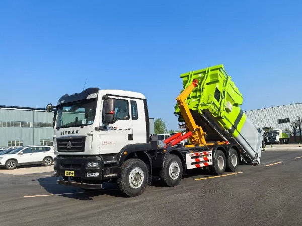 華威馳樂(lè)牌SGZ5311ZXXZZ6C5車廂可卸式垃圾車｜中國(guó)重汽汕德卡8x4鉤臂式垃圾車｜垃圾轉(zhuǎn)運(yùn)車